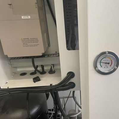 Sistem Pembangkit Gas Oksigen Efisiensi Energi Dengan Tekanan Keluaran yang Dapat Disesuaikan